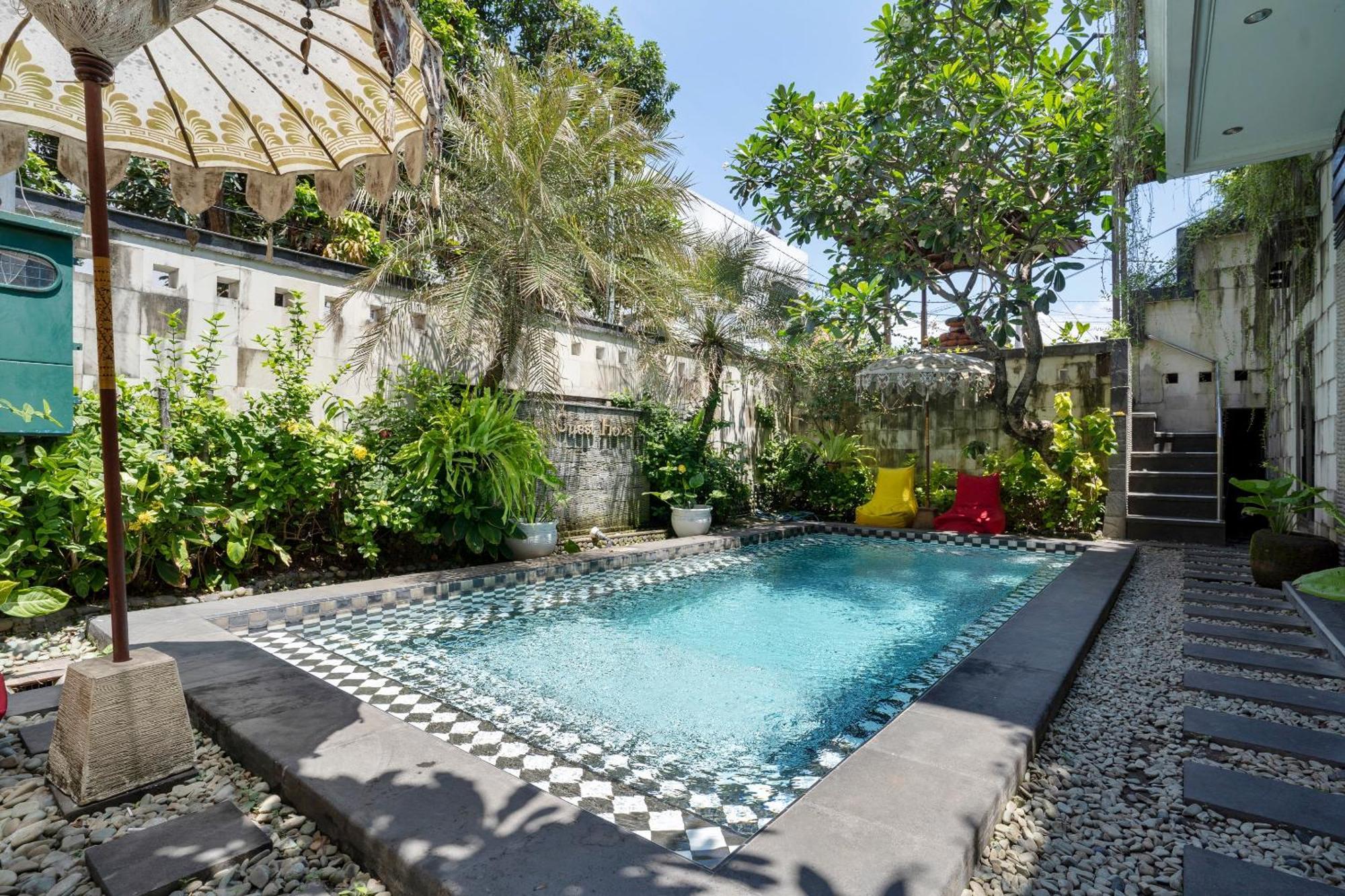 Oyo 482 Anika Guest House Kuta  Bagian luar foto